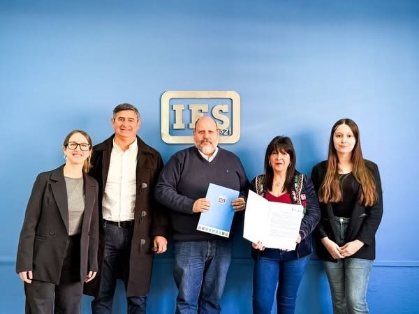 La Unión del Personal Superior firmó un convenio de reciprocidad con el Colegio Universitario IES